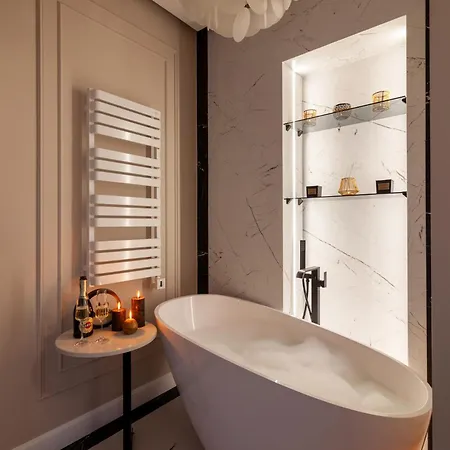 Alfa Ivana Franka 35 Апартаменты