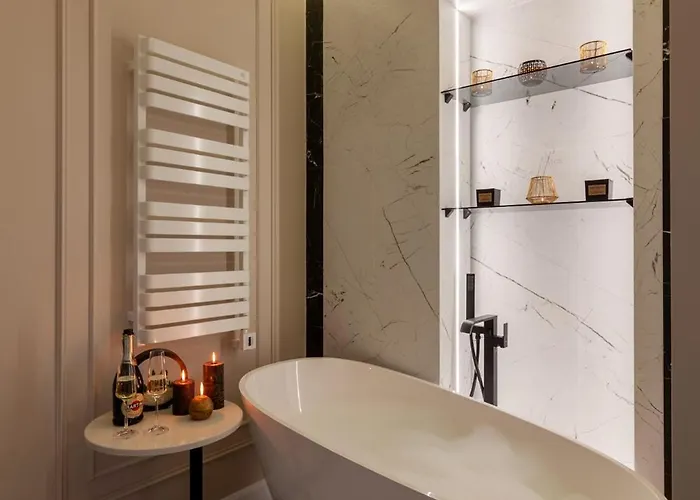 Apartamento Alfa Ivana Franka 35 *