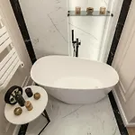 Alfa Ivana Franka 35 *