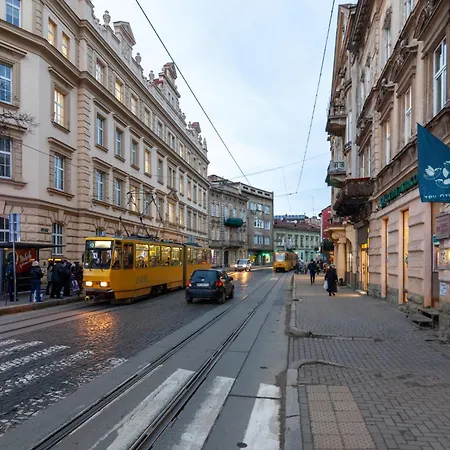 Alfa Ivana Franka 35 Apartmán Lvov